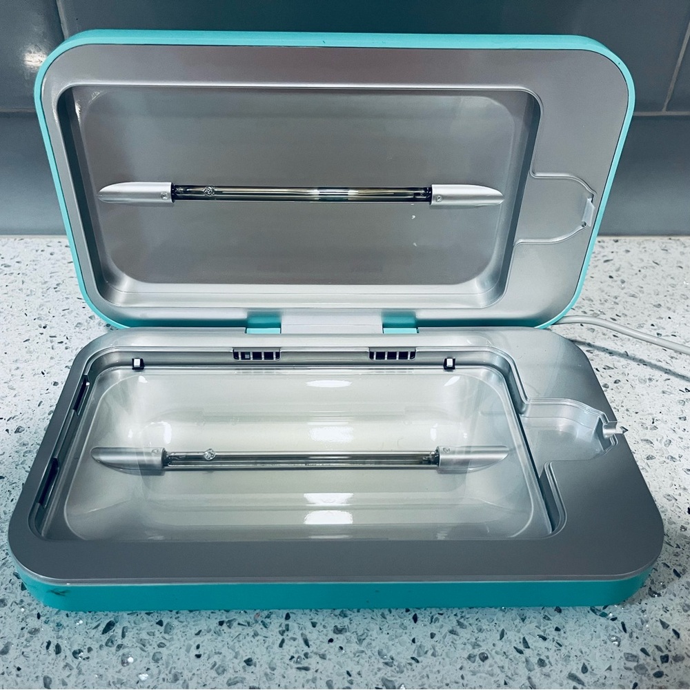 PhoneSoap UV Phone Sanitizer & Charger